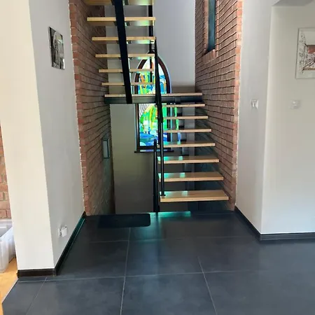 Holiday home Dom Pod Klonami